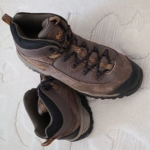 Columbia Sportswear Mens Mid-height Waterproof Flat Heel Hiking Boots